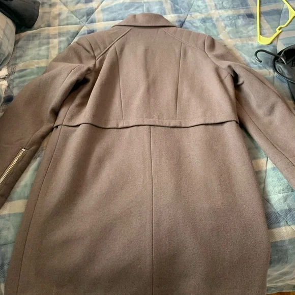 Kenneth Cole Tan Wool coat. size 8 NWT - Picture 11 of 14